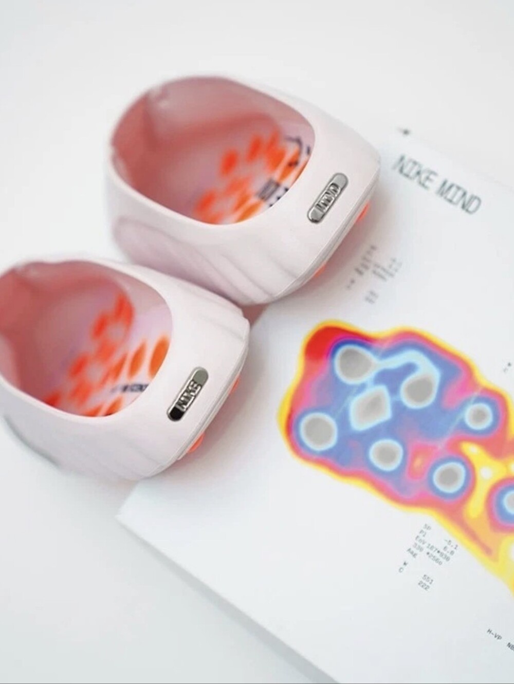 ***RUNS SMALL*** Women's Unisex Size 7 Nike Mind 001 Pink Pearl Slide Mule - Picture 7 of 7